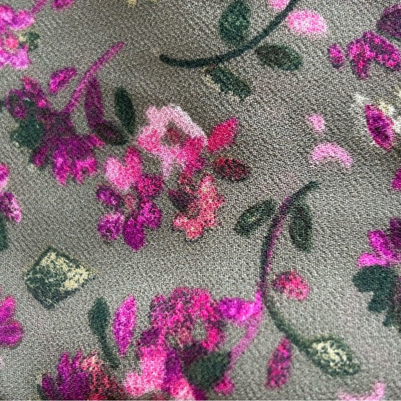 Kut from the Kloth Sheer Floral Twist Front Blouse Top - Picture 9 of 16